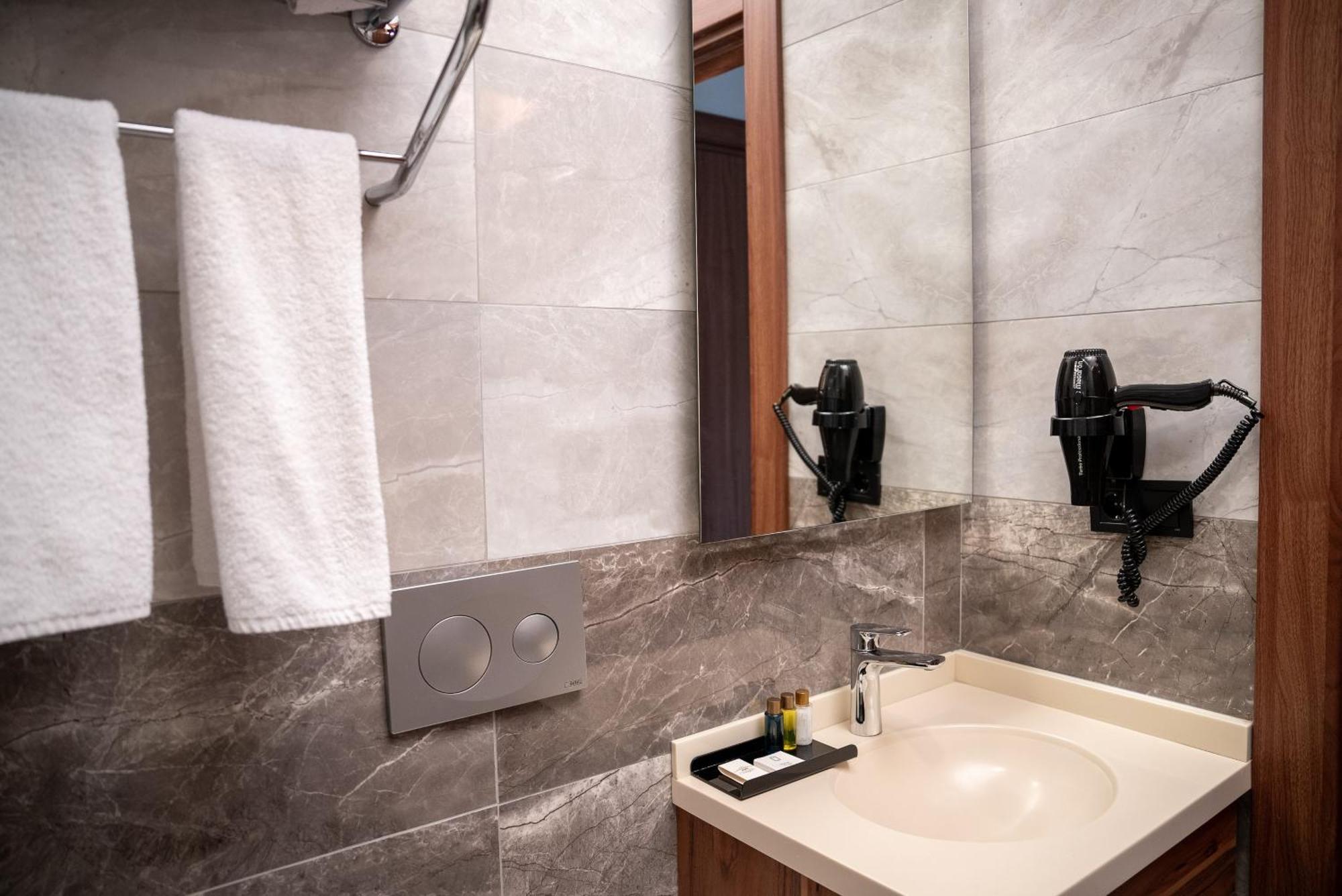 Mari Suites Hotel Стамбул Экстерьер фото