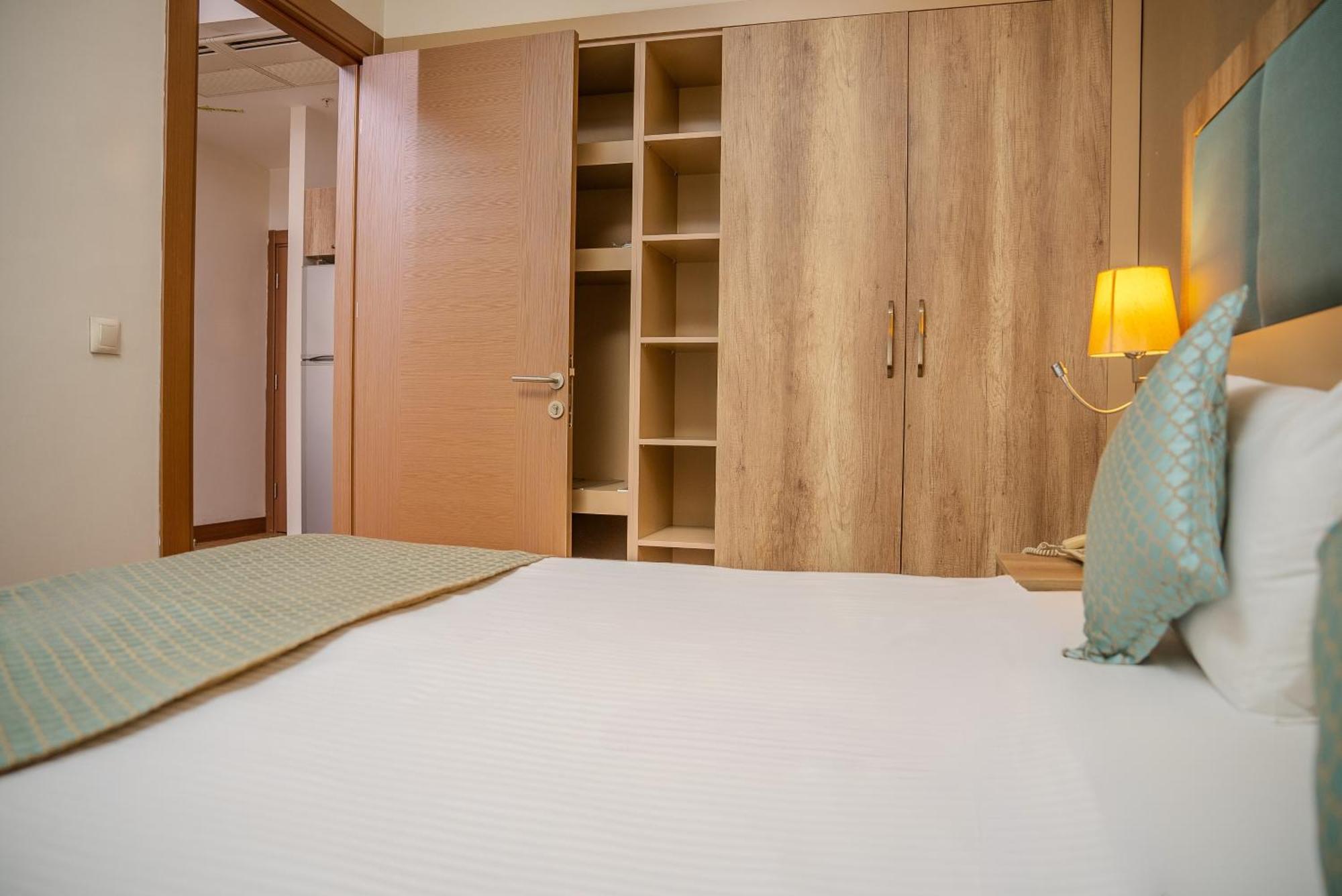 Mari Suites Hotel Стамбул Экстерьер фото